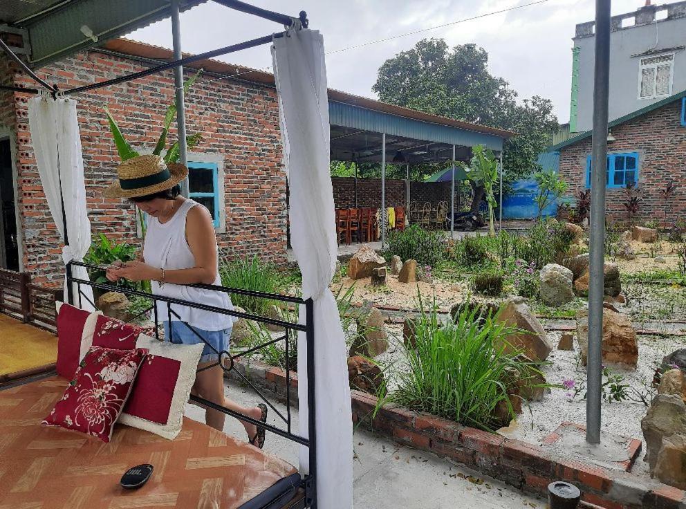 Mina Cafe & Stay Quan Lan Exterior photo